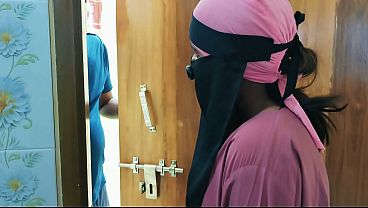 Step-sis Temen Kuliah Hijab Panas Digebrak Di Kamar