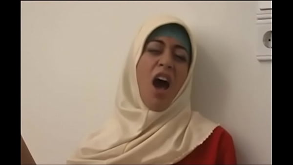 1101689 Cewek Arab Hijab, Siap Dimainin