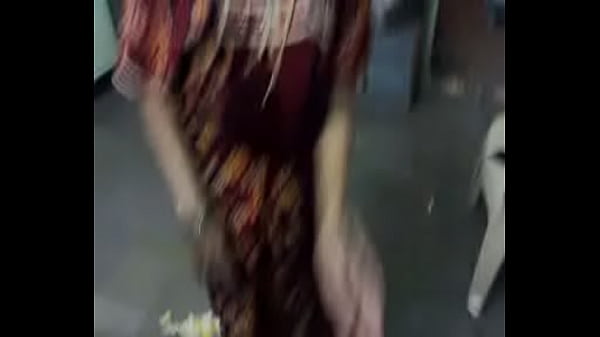 Ibu-ibu India Nakal, Siap Digoda Dan Dimanjain Sampai Minta Ampun.