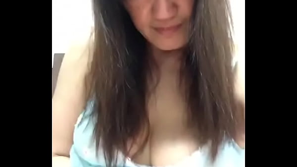 Cewek Asia Nakal Christy Colmek Memek Basah