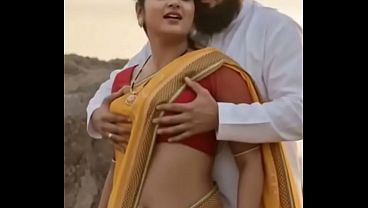 Buka Saree Bhabhi, Payudara Diremas, Cinta Panas Menggairahkan.