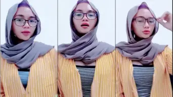 Ukhty Yulia Live Show Pamer Dada Montok Sampai Nampak