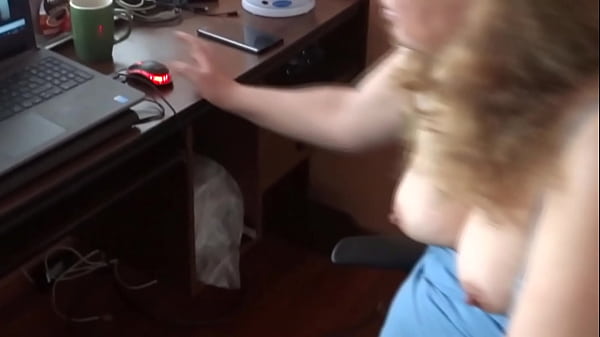 Istri Latinku, Ibu Dewasa Seksi Yang Lagi Sange Berat Nonton Bokep, Minta Kontol Sampai Ngeces.