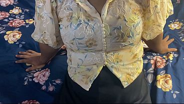 Nagma Bhabhi Ke Saath Barish Ke Mausam Mein Jor Ka Chodai, Hindi Me Awaaz, Nayi Sexy Porn Xxx Video.