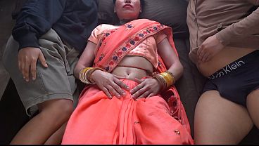 Xxx Bokep India: Ibu Tiri Kesepian Sama Anak Tiri, Adegan Panas Penuh Gairah