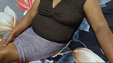 Sange Berat Sama Ibu Tiri Asia Di Liburan, Siap Digebukin