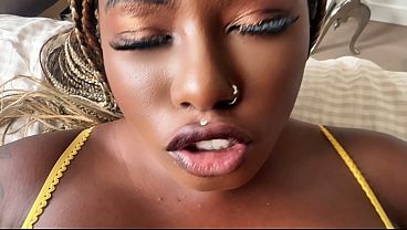 Xeinna Rose Pov: Hitam Manis Ngentot Kontol Putih Besar Kakak Tiri