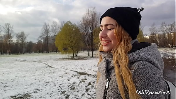 Bella Mur Digebukin Abis-abisan Demi Duit! Pickup Ala Rusia Yang Bikin Makin Liar.